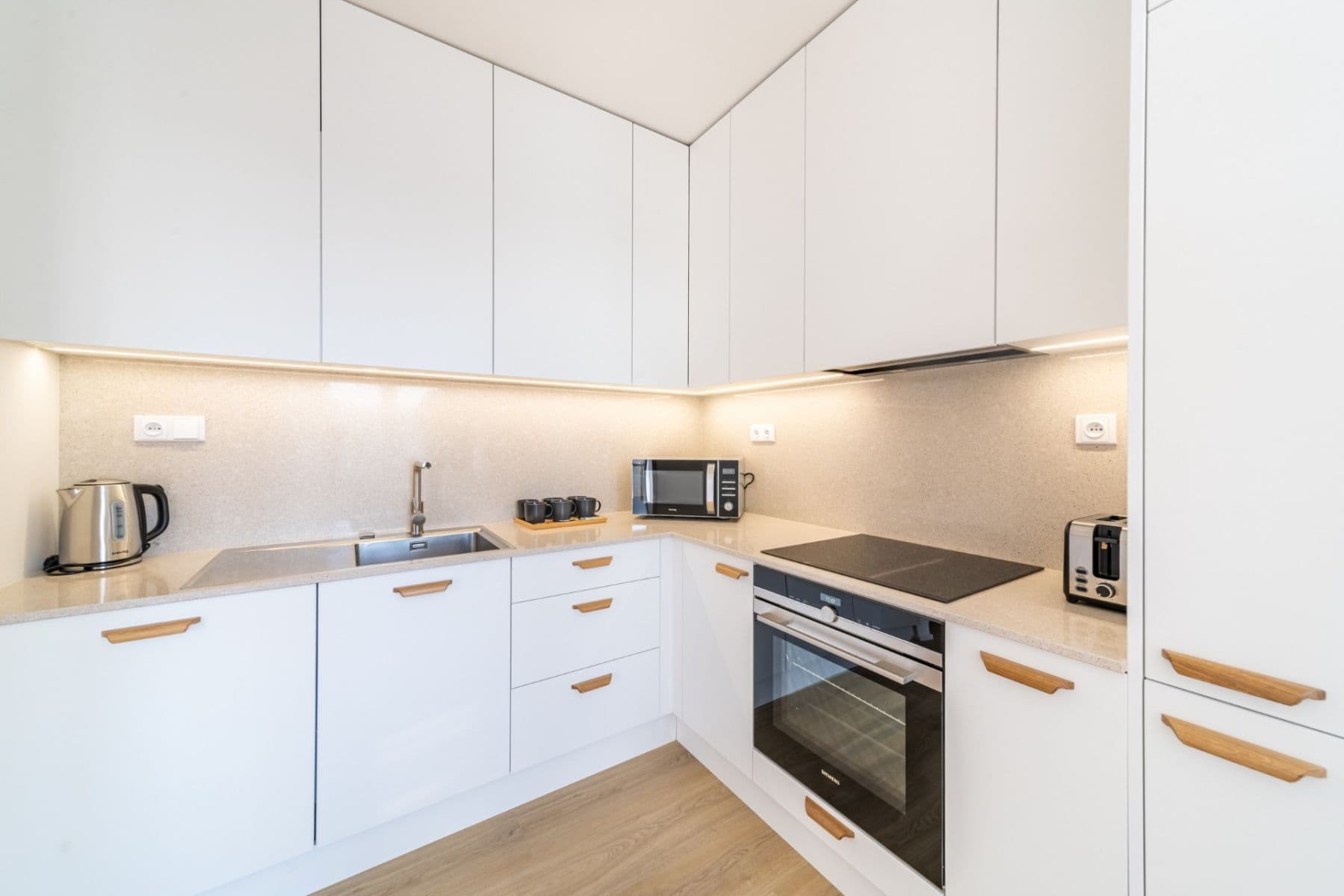 Pronájem bytu 3+1 65 m², U Pergamenky, Praha, Praha Pronájem bytu 3+1 65 m², U Pergamenky, Praha, Praha
