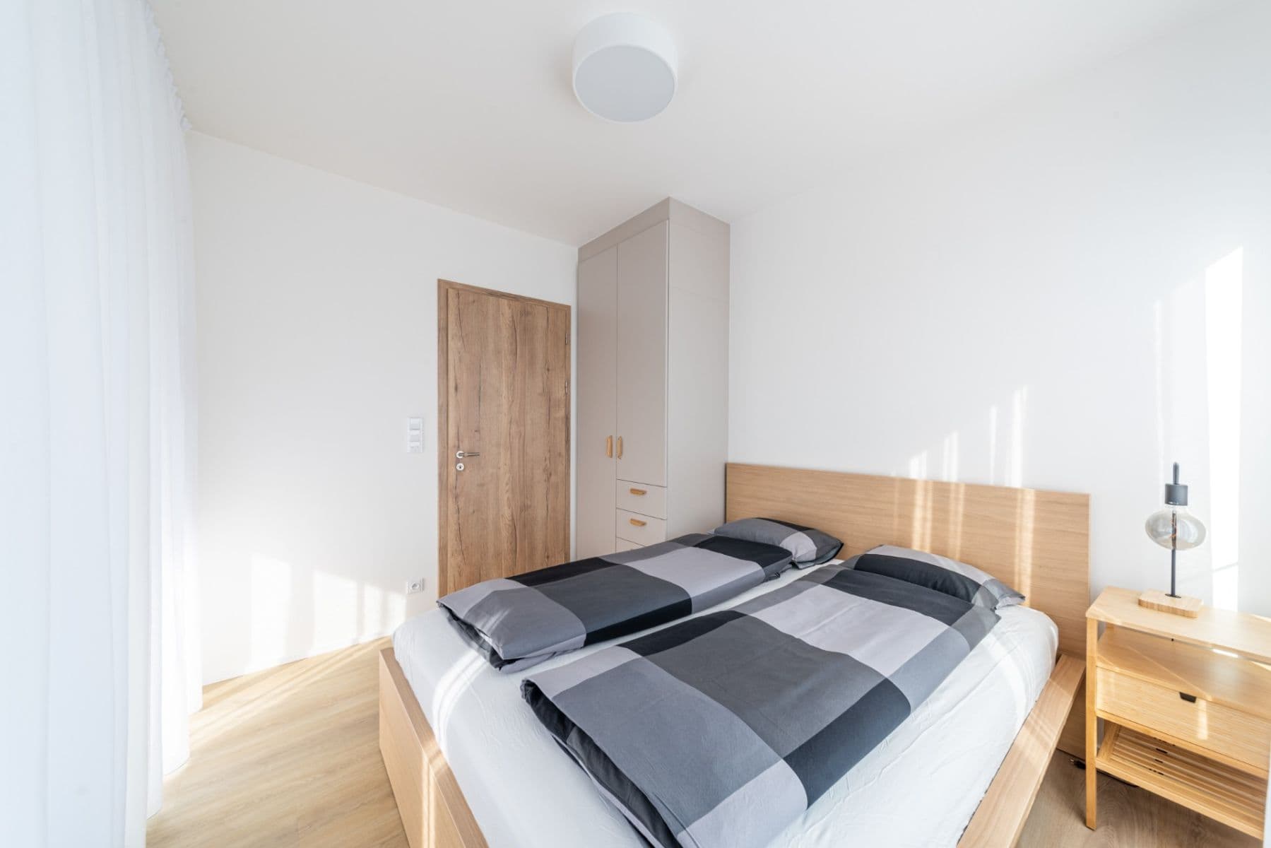 Pronájem bytu 3+1 65 m², U Pergamenky, Praha, Praha Pronájem bytu 3+1 65 m², U Pergamenky, Praha, Praha