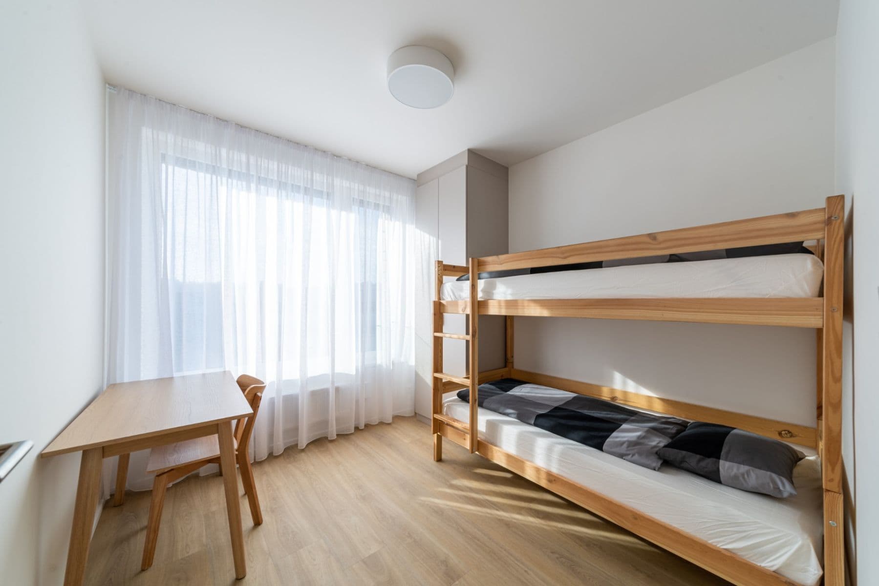 Pronájem bytu 3+1 65 m², U Pergamenky, Praha, Praha Pronájem bytu 3+1 65 m², U Pergamenky, Praha, Praha