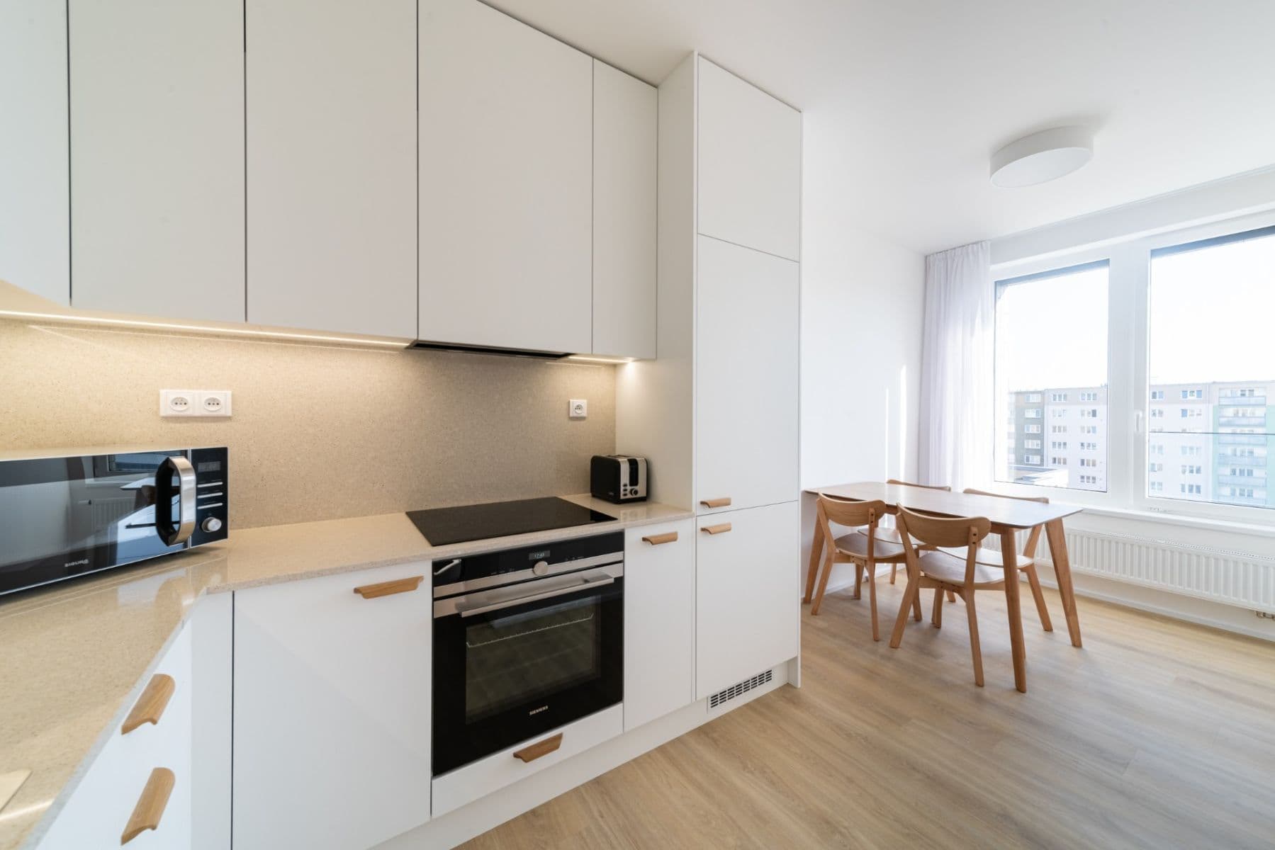 Pronájem bytu 3+1 65 m², U Pergamenky, Praha, Praha Pronájem bytu 3+1 65 m², U Pergamenky, Praha, Praha