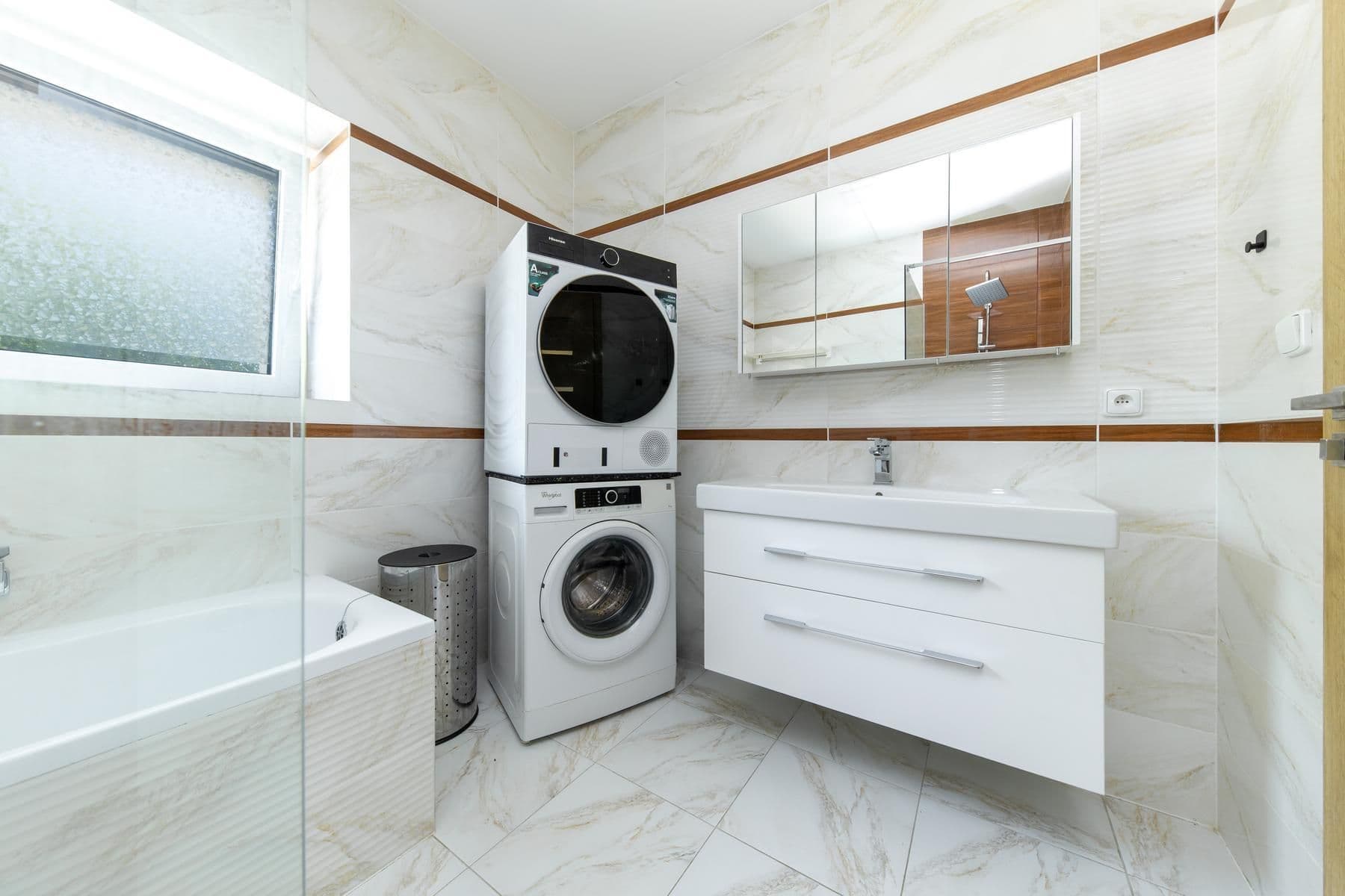 Prodej domu 100 m², pozemek 1.121 m², Butovická, Studénka, Moravskoslezský kraj Prodej domu 100 m², pozemek 1.121 m², Butovická, Studénka, Moravskoslezský kraj