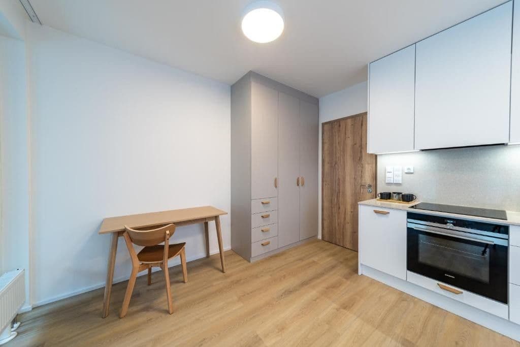 Pronájem bytu 1+kk 40 m², Vrbenského, Praha, Praha Pronájem bytu 1+kk 40 m², Vrbenského, Praha, Praha