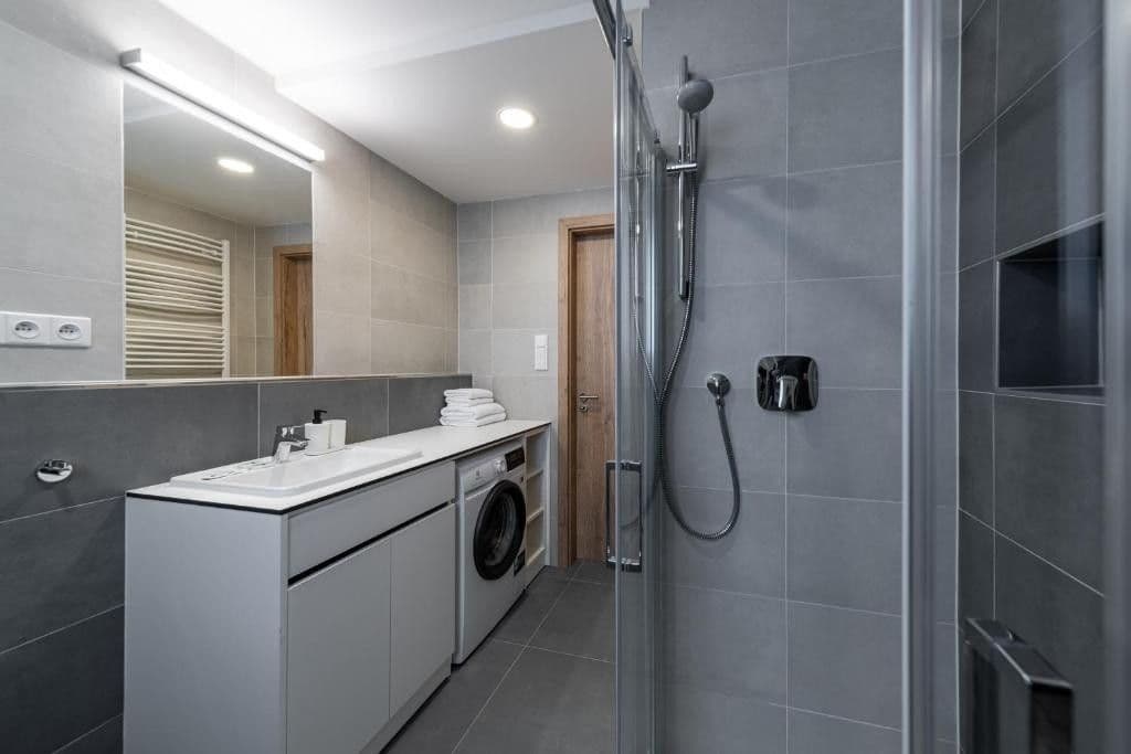 Pronájem bytu 1+kk 40 m², Vrbenského, Praha, Praha Pronájem bytu 1+kk 40 m², Vrbenského, Praha, Praha
