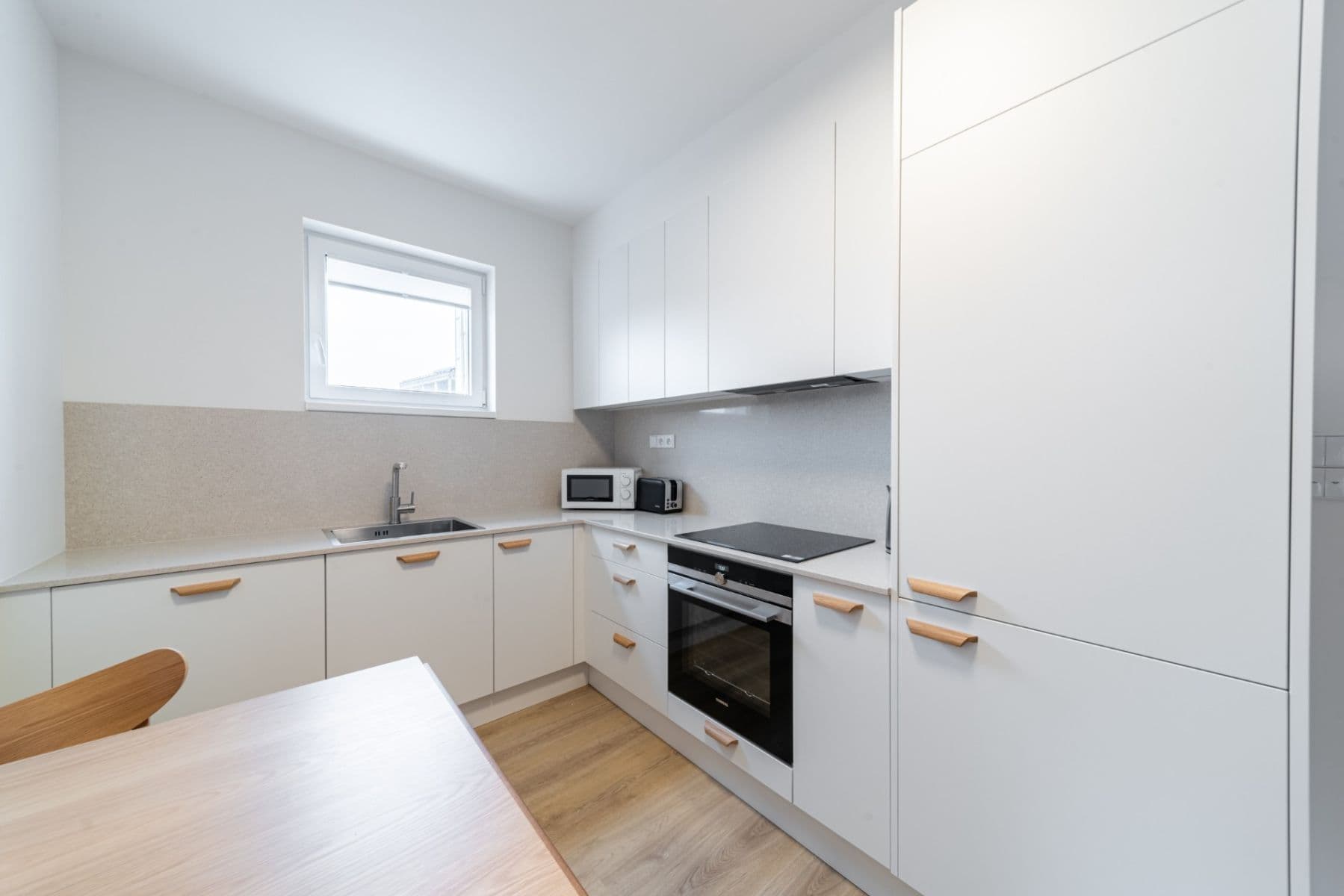 Pronájem bytu 2+1 50 m², U Pergamenky, Praha, Praha Pronájem bytu 2+1 50 m², U Pergamenky, Praha, Praha
