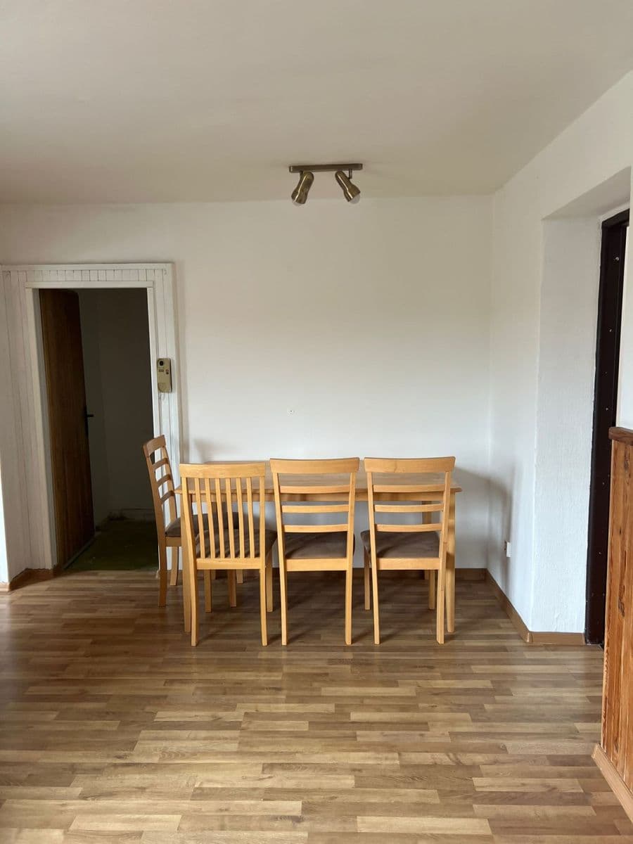 Pronájem domu 110 m², pozemek 470 m², Určice, Olomoucký kraj Pronájem domu 110 m², pozemek 470 m², Určice, Olomoucký kraj
