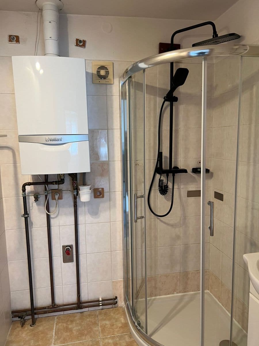 Pronájem domu 110 m², pozemek 470 m², Určice, Olomoucký kraj Pronájem domu 110 m², pozemek 470 m², Určice, Olomoucký kraj