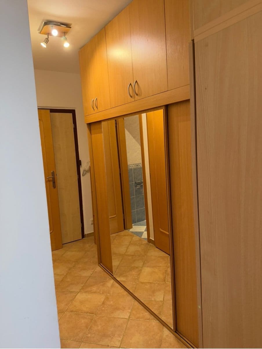 Pronájem bytu 2+kk 44 m², Na Rovnosti, Praha, Praha Pronájem bytu 2+kk 44 m², Na Rovnosti, Praha, Praha