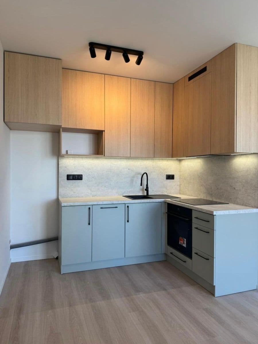 Pronájem bytu 1+kk 43 m², Arnošta Valenty, Praha, Praha Pronájem bytu 1+kk 43 m², Arnošta Valenty, Praha, Praha