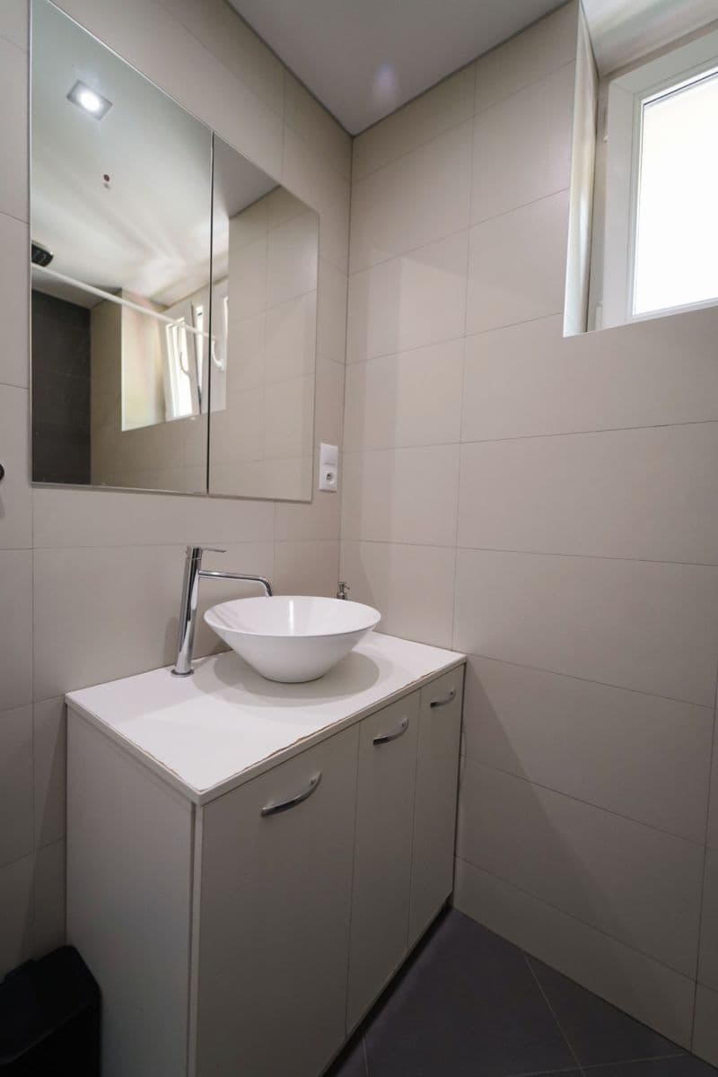 Pronájem bytu 2+1 57 m², náměstí Josefa Machka, Praha, Praha Pronájem bytu 2+1 57 m², náměstí Josefa Machka, Praha, Praha