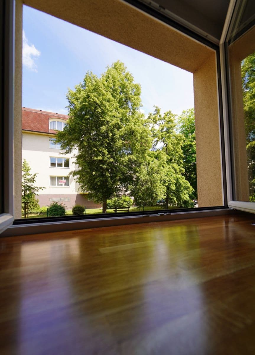 Pronájem bytu 2+1 57 m², náměstí Josefa Machka, Praha, Praha Pronájem bytu 2+1 57 m², náměstí Josefa Machka, Praha, Praha