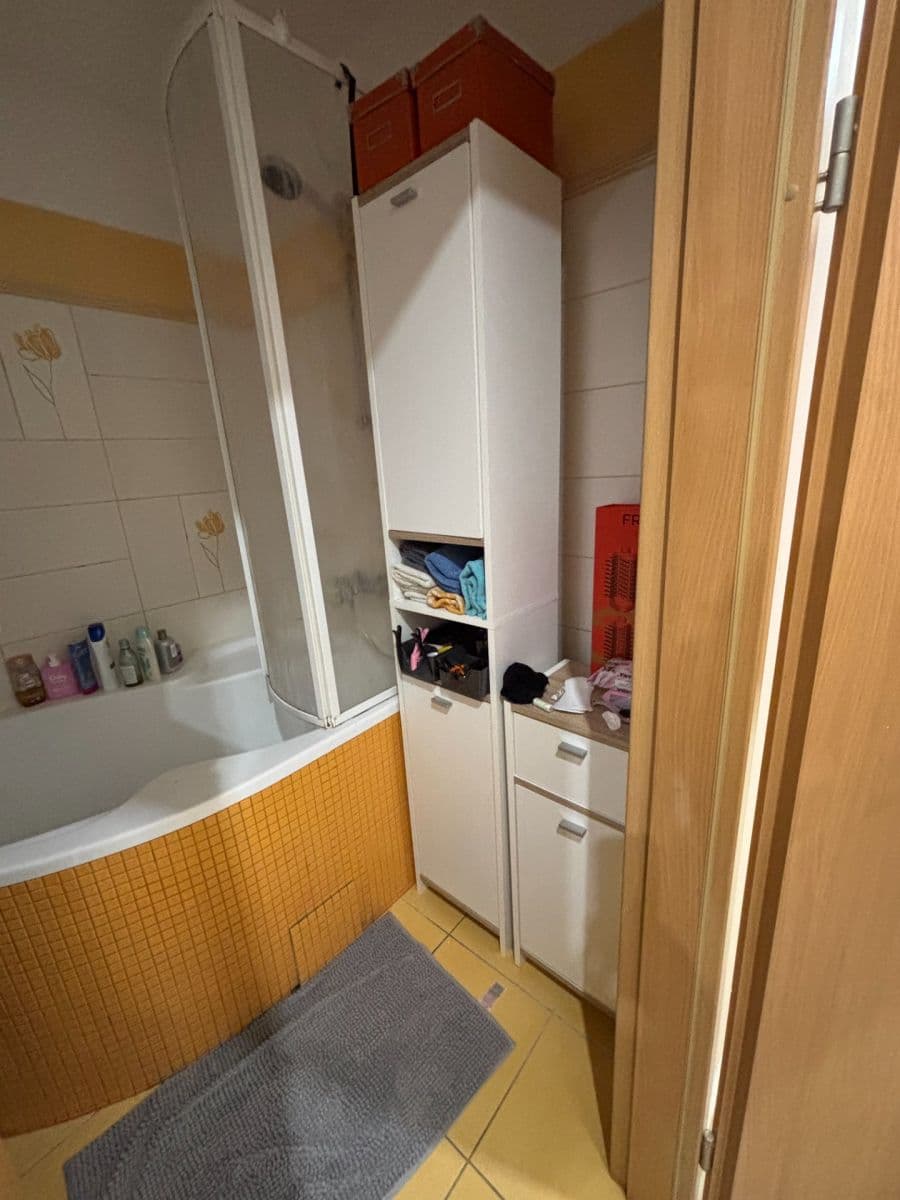 Pronájem bytu 3+1 82 m², Levského, Praha, Praha Pronájem bytu 3+1 82 m², Levského, Praha, Praha
