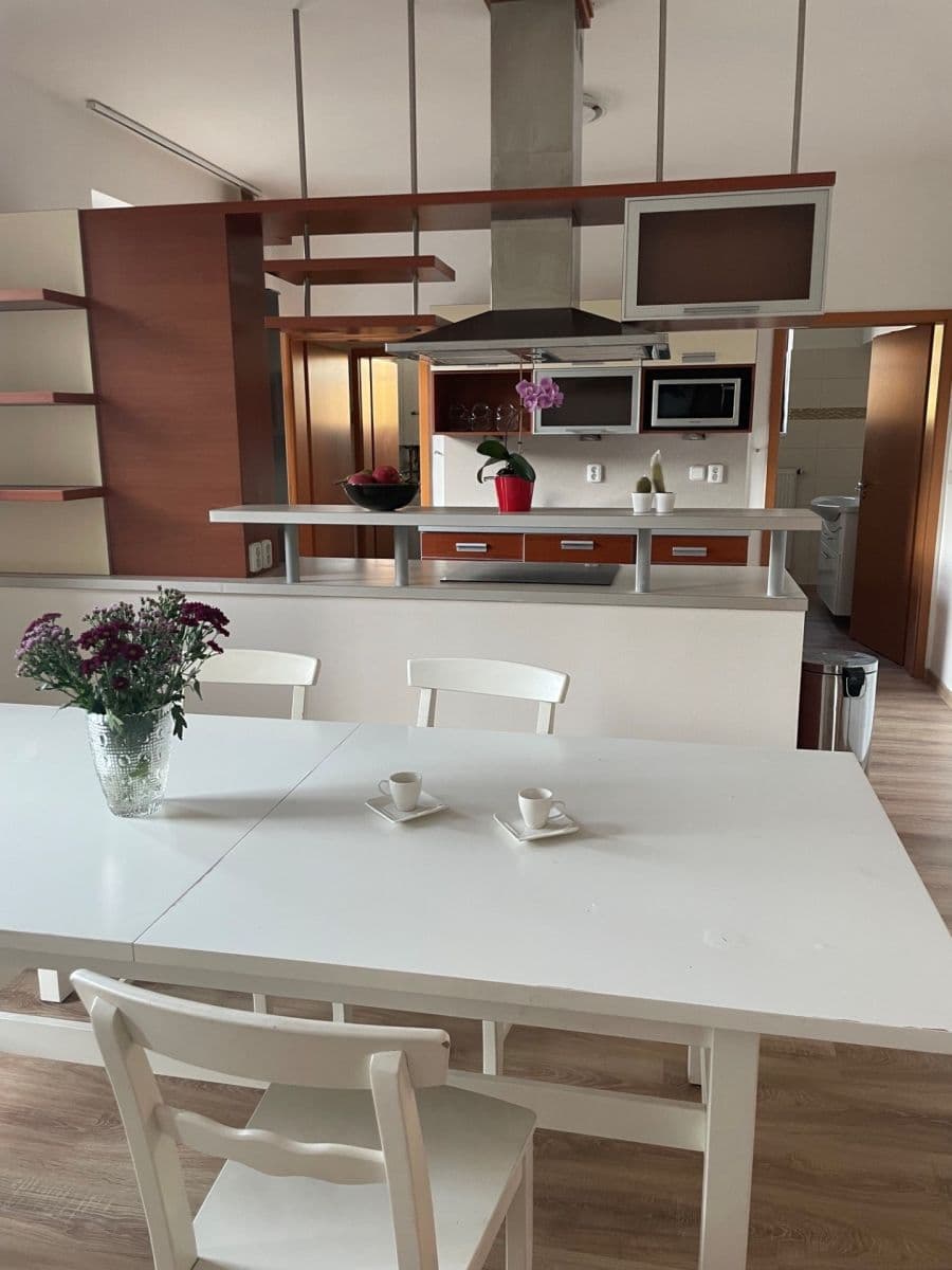 Pronájem bytu 3+1 123 m², Na Šťáhlavce, Praha, Praha Pronájem bytu 3+1 123 m², Na Šťáhlavce, Praha, Praha