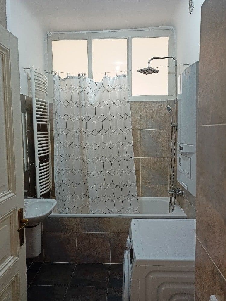 Pronájem bytu 4+1 137 m², Křemencova, Praha, Praha Pronájem bytu 4+1 137 m², Křemencova, Praha, Praha