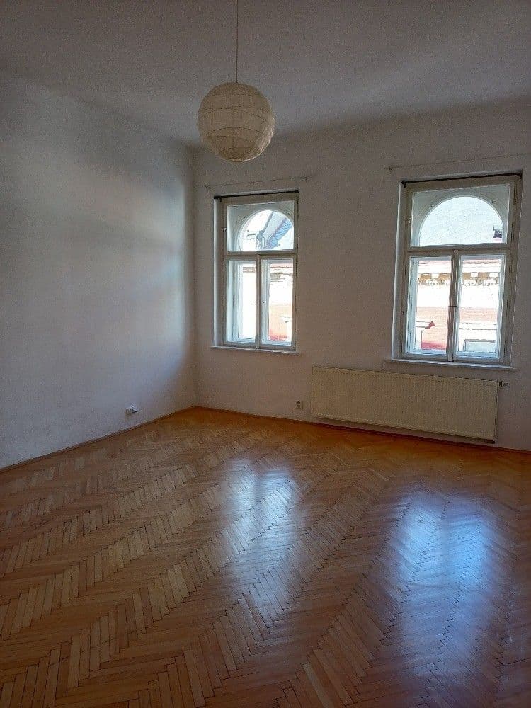 Pronájem bytu 4+1 137 m², Křemencova, Praha, Praha Pronájem bytu 4+1 137 m², Křemencova, Praha, Praha