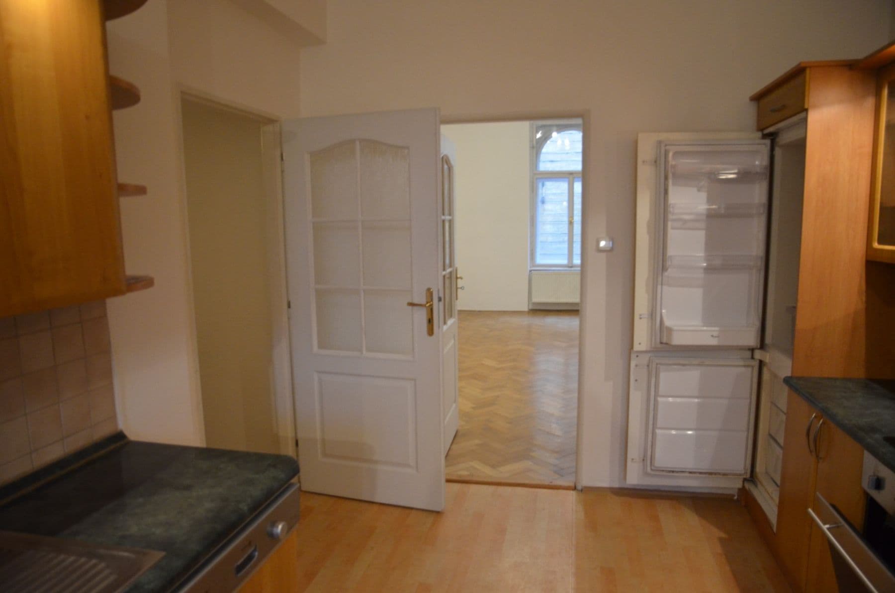 Pronájem bytu 3+1 110 m², Navrátilova, Praha, Praha Pronájem bytu 3+1 110 m², Navrátilova, Praha, Praha
