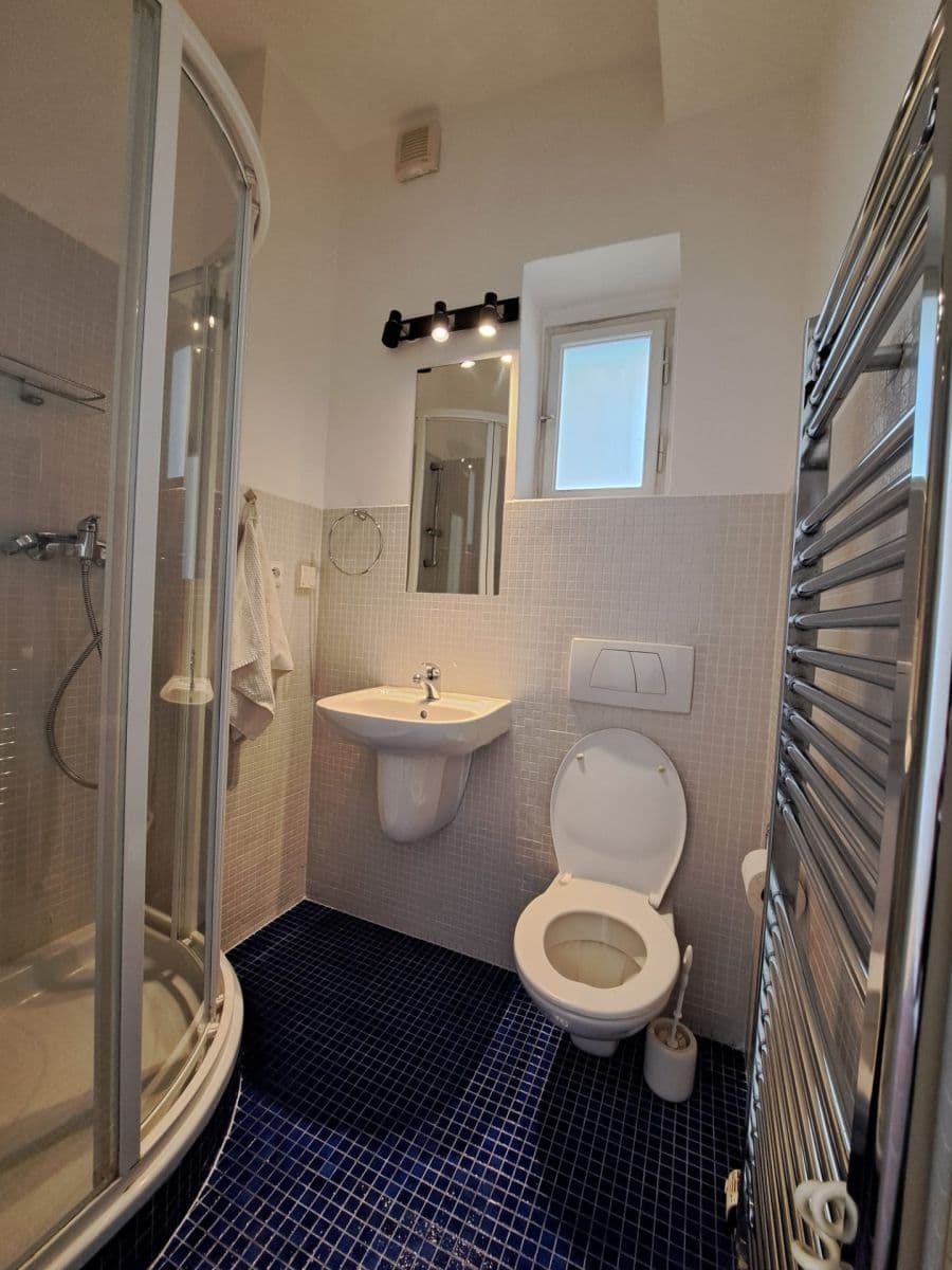 Pronájem bytu 2+1 78 m², Nuselská, Praha, Praha Pronájem bytu 2+1 78 m², Nuselská, Praha, Praha