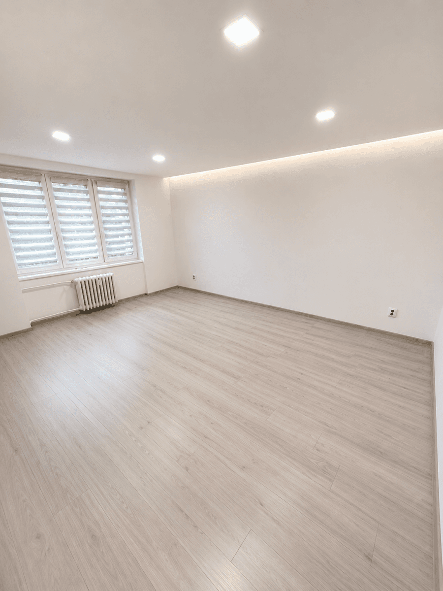 Prodej bytu 2+kk 60 m², Ukrajinská, Ostrava, Moravskoslezský kraj Prodej bytu 2+kk 60 m², Ukrajinská, Ostrava, Moravskoslezský kraj