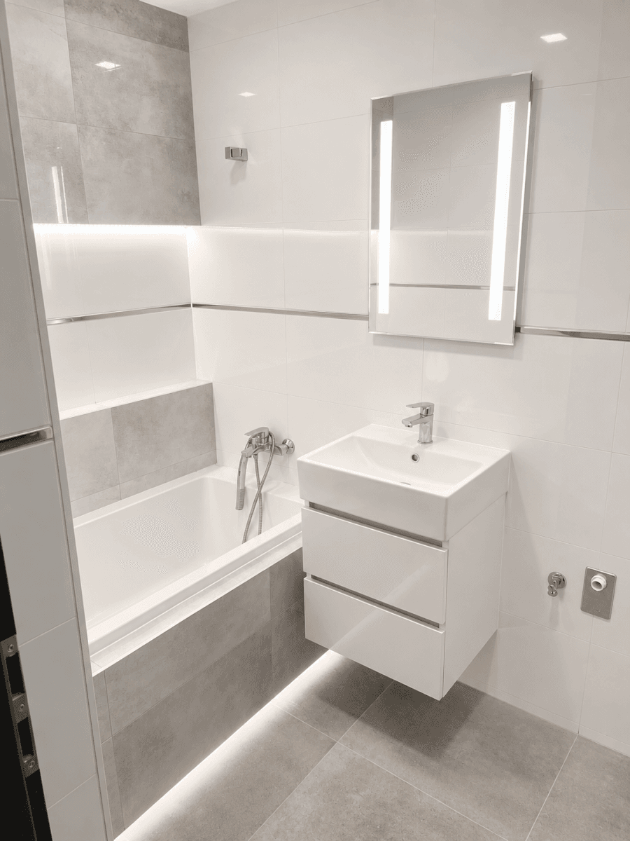 Prodej bytu 2+kk 60 m², Ukrajinská, Ostrava, Moravskoslezský kraj Prodej bytu 2+kk 60 m², Ukrajinská, Ostrava, Moravskoslezský kraj