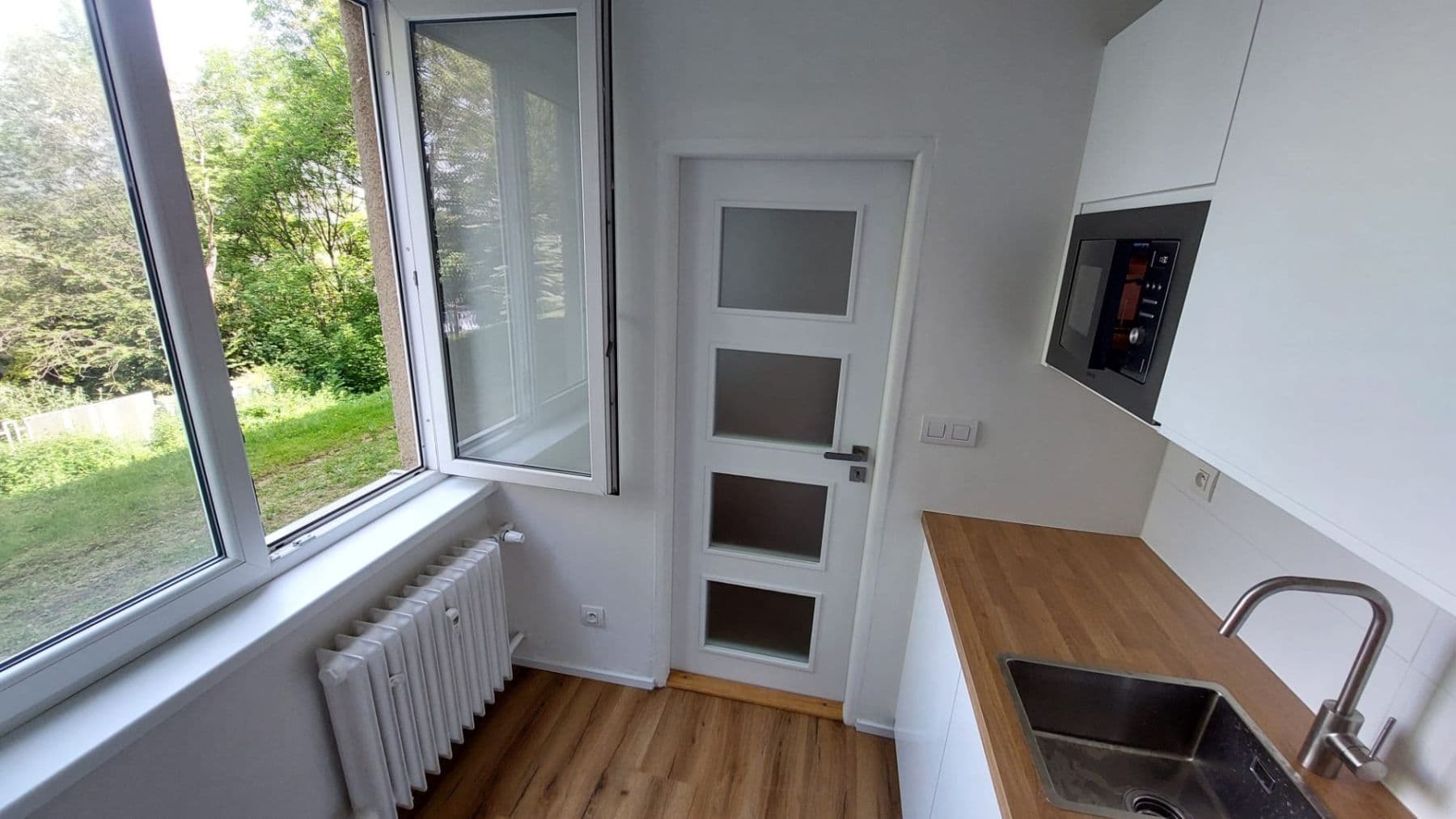 Pronájem bytu 1+1 43 m², Na Petřinách, Praha, Praha Pronájem bytu 1+1 43 m², Na Petřinách, Praha, Praha