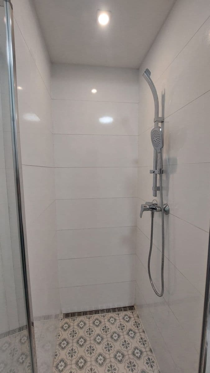 Pronájem bytu 1+1 43 m², Na Petřinách, Praha, Praha Pronájem bytu 1+1 43 m², Na Petřinách, Praha, Praha