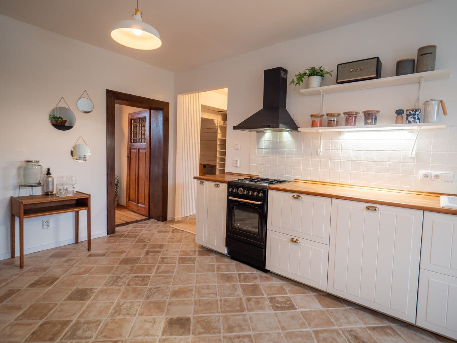 Pronájem bytu 3+1 106 m², Novákových, Praha, Praha Pronájem bytu 3+1 106 m², Novákových, Praha, Praha
