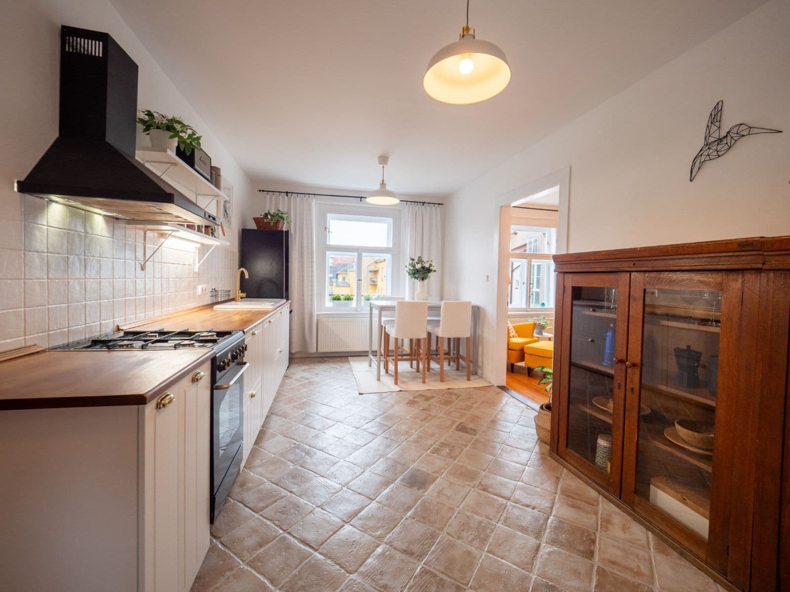 Pronájem bytu 3+1 106 m², Novákových, Praha, Praha Pronájem bytu 3+1 106 m², Novákových, Praha, Praha