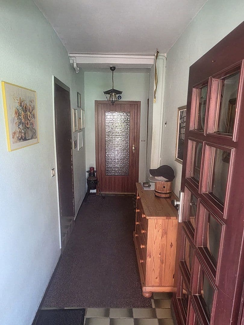 Prodej domu 250 m², pozemek 1.531 m², Berliner Straße 73a, Hann. Münden, Dolní Sasko Prodej domu 250 m², pozemek 1.531 m², Berliner Straße 73a, Hann. Münden, Dolní Sasko