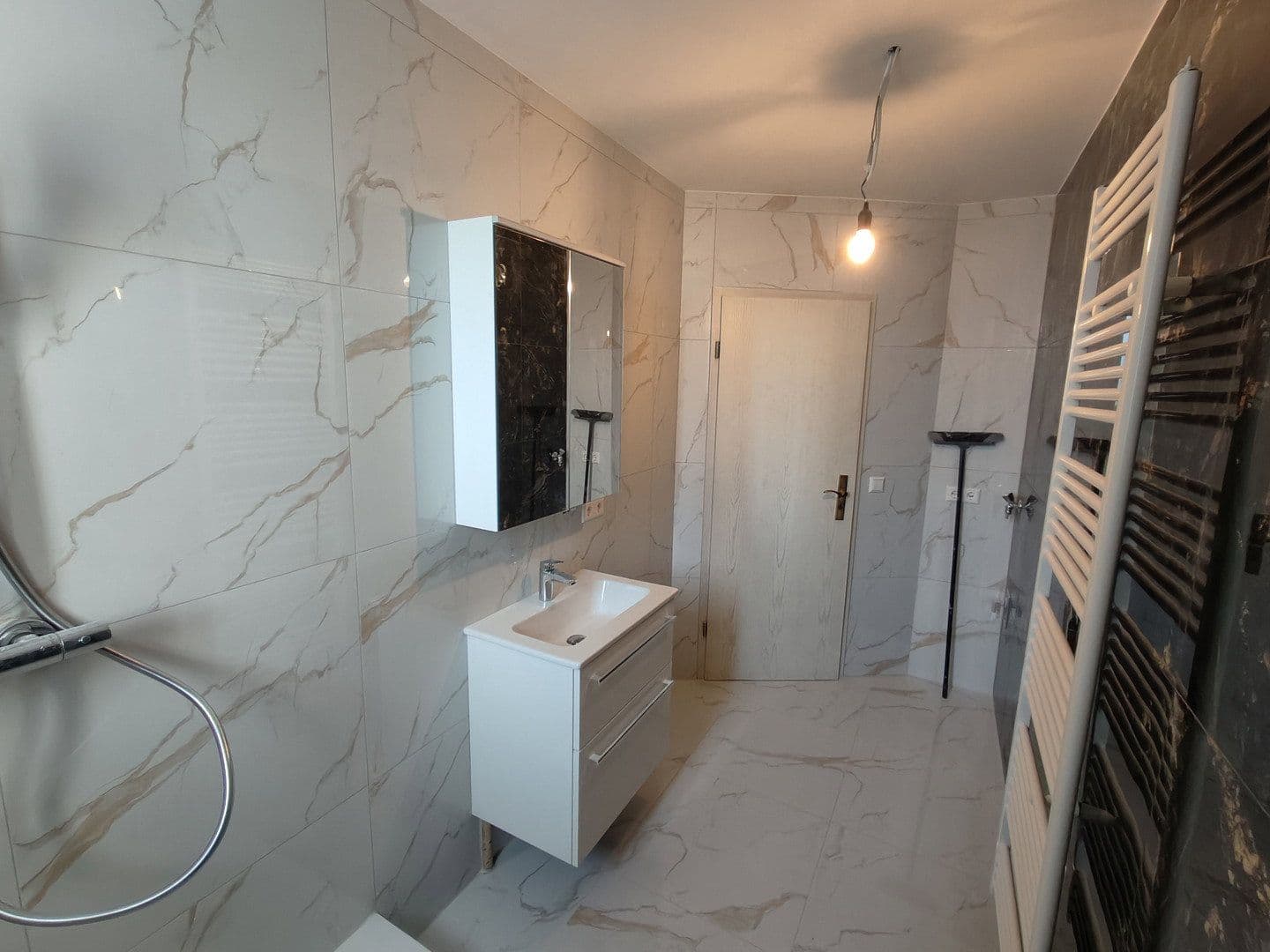 Pronájem bytu 3+1 62 m², Brückenstraße 55, Stuttgart, Bádensko-Württembersko Pronájem bytu 3+1 62 m², Brückenstraße 55, Stuttgart, Bádensko-Württembersko