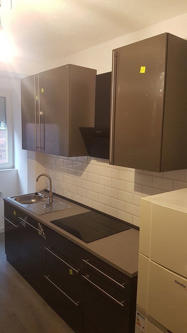 Pronájem bytu 3+1 62 m², Brückenstraße 55, Stuttgart, Bádensko-Württembersko Pronájem bytu 3+1 62 m², Brückenstraße 55, Stuttgart, Bádensko-Württembersko