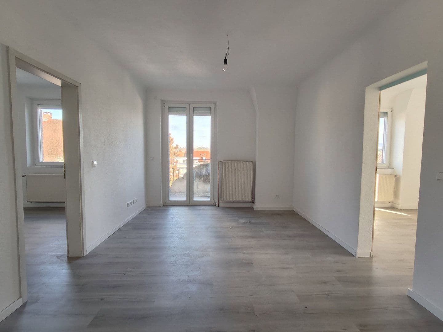 Pronájem bytu 3+1 62 m², Brückenstraße 55, Stuttgart, Bádensko-Württembersko Pronájem bytu 3+1 62 m², Brückenstraße 55, Stuttgart, Bádensko-Württembersko