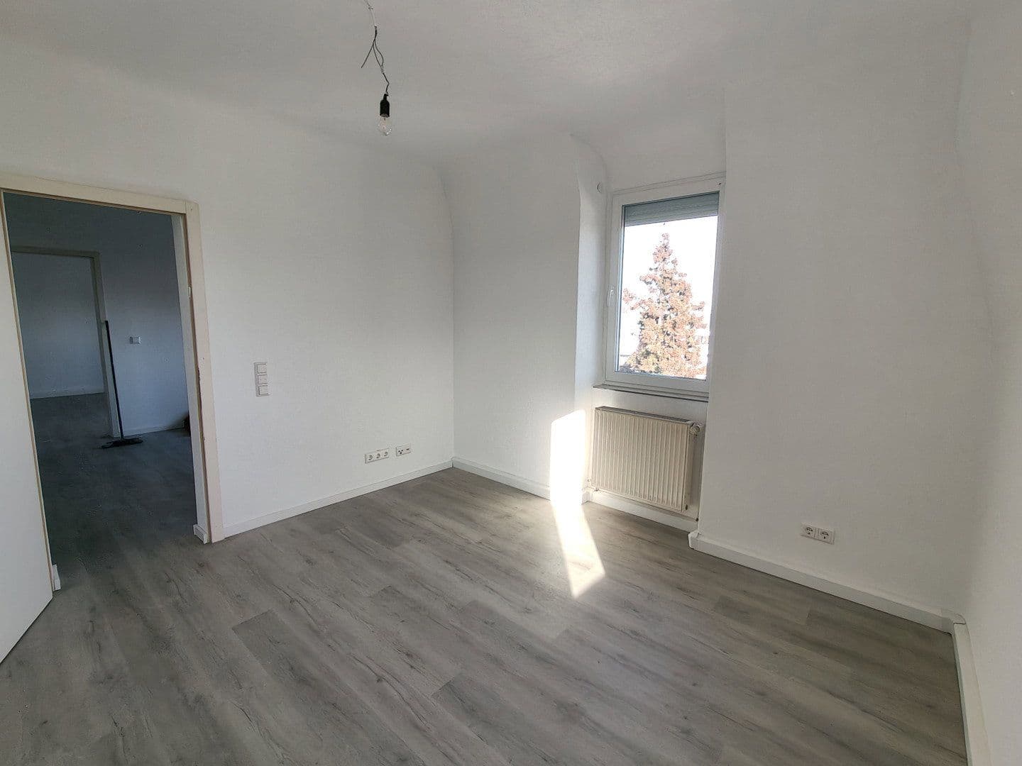 Pronájem bytu 3+1 62 m², Brückenstraße 55, Stuttgart, Bádensko-Württembersko Pronájem bytu 3+1 62 m², Brückenstraße 55, Stuttgart, Bádensko-Württembersko