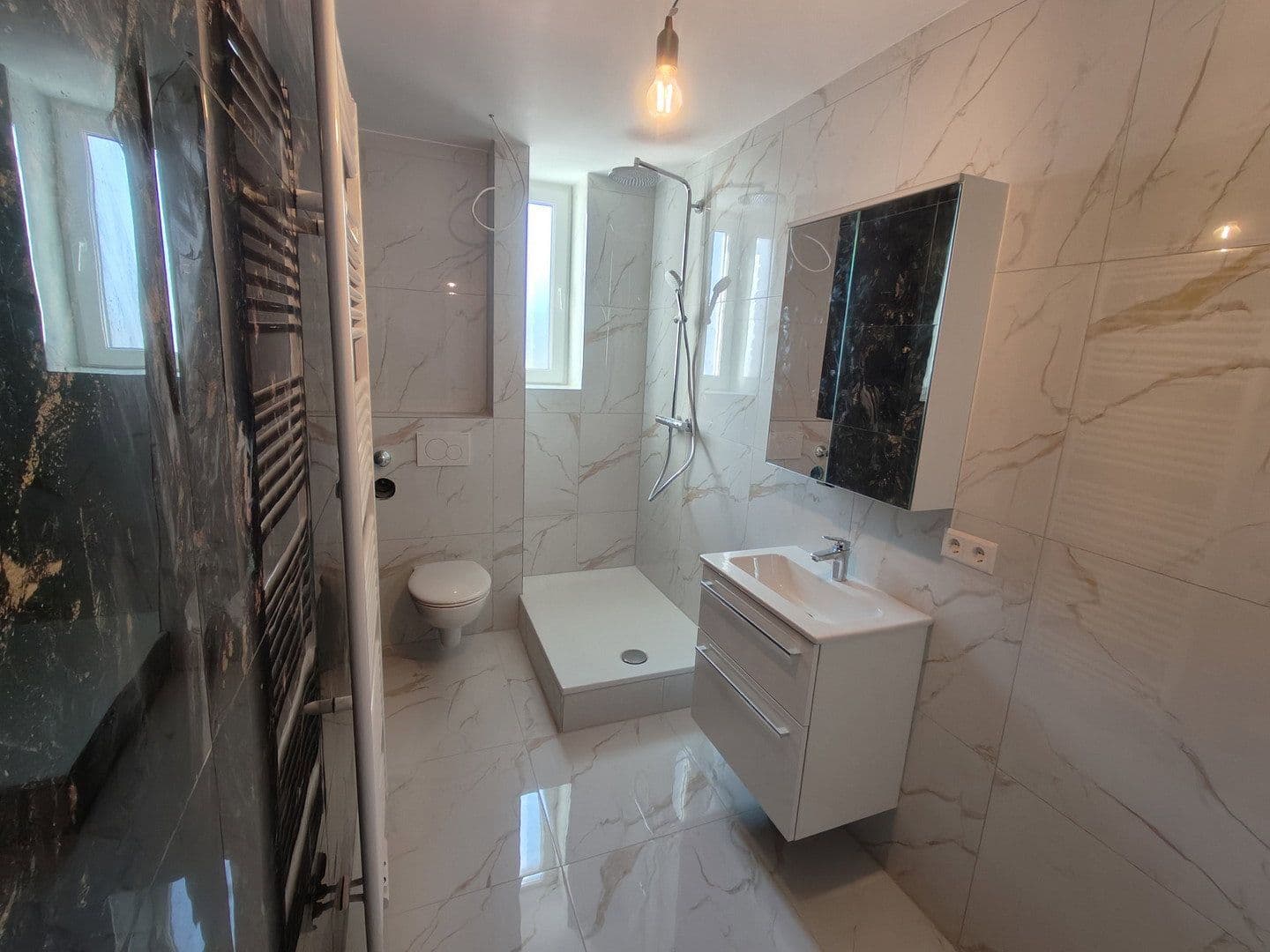 Pronájem bytu 3+1 62 m², Brückenstraße 55, Stuttgart, Bádensko-Württembersko Pronájem bytu 3+1 62 m², Brückenstraße 55, Stuttgart, Bádensko-Württembersko