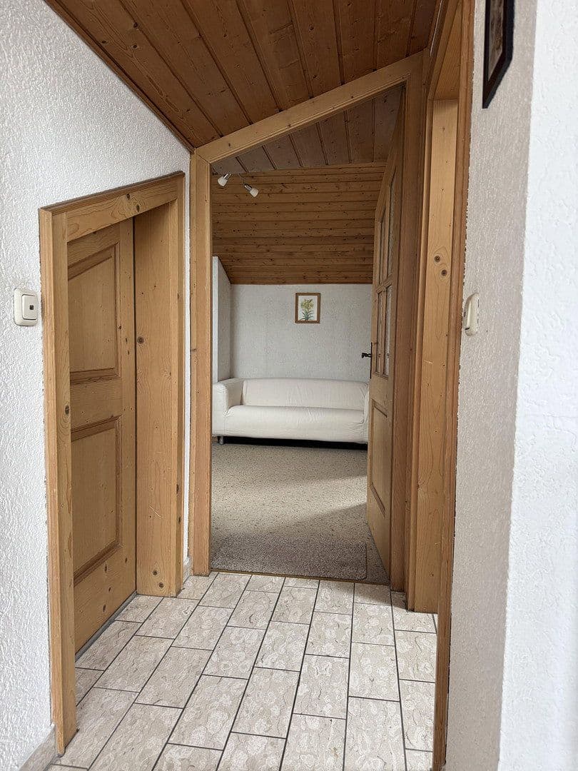 Pronájem bytu 2+kk 67 m², Ludwigstraße 25, Gammeldorf, Bavorsko Pronájem bytu 2+kk 67 m², Ludwigstraße 25, Gammeldorf, Bavorsko