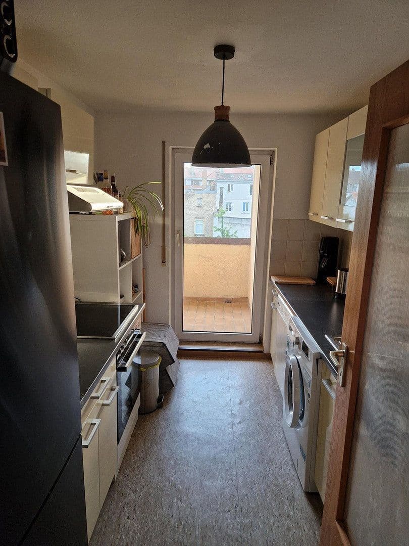 Pronájem bytu 2+1 49 m², Hirschstr. 36, Karlsruhe, Bádensko-Württembersko Pronájem bytu 2+1 49 m², Hirschstr. 36, Karlsruhe, Bádensko-Württembersko