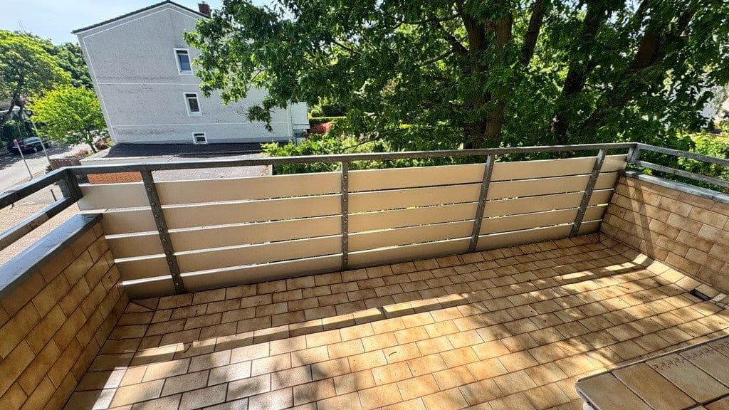 Prodej bytu 4+1 94 m², Niederdonker Straße 39, Düsseldorf, Severní Porýní-Vestfálsko Prodej bytu 4+1 94 m², Niederdonker Straße 39, Düsseldorf, Severní Porýní-Vestfálsko