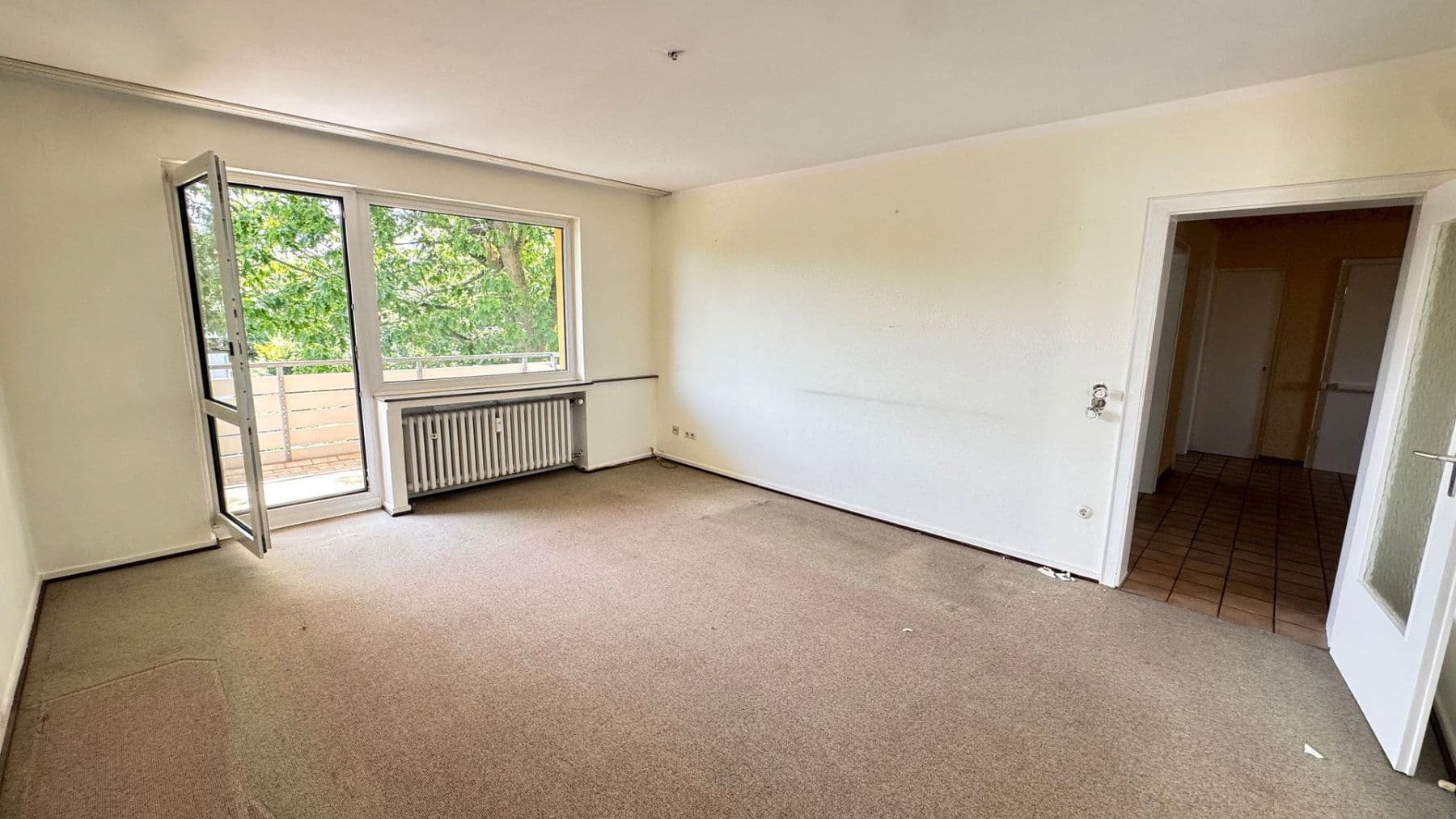Prodej bytu 4+1 94 m², Niederdonker Straße 39, Düsseldorf, Severní Porýní-Vestfálsko Prodej bytu 4+1 94 m², Niederdonker Straße 39, Düsseldorf, Severní Porýní-Vestfálsko
