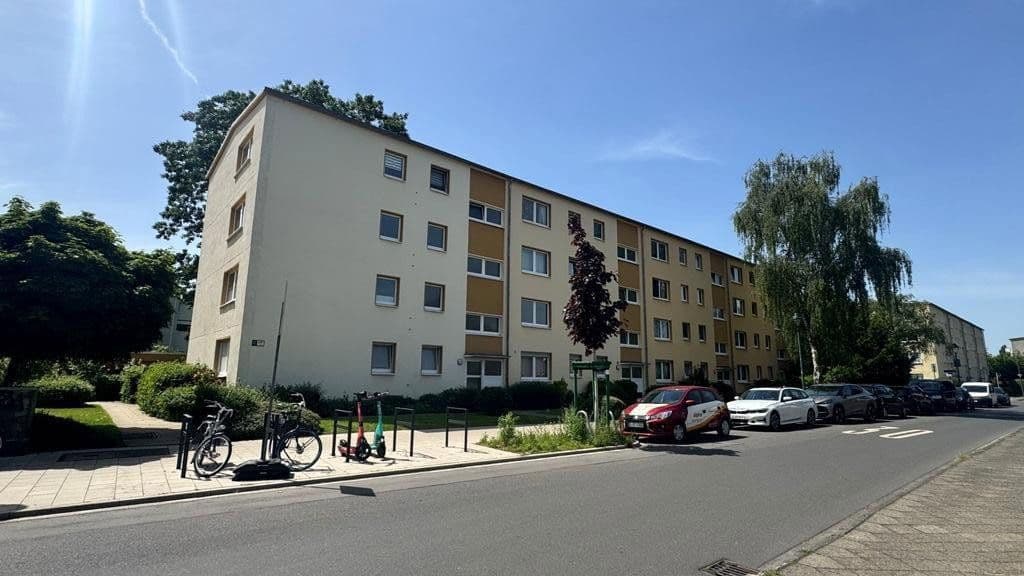 Prodej bytu 4+1 94 m², Niederdonker Straße 39, Düsseldorf, Severní Porýní-Vestfálsko Prodej bytu 4+1 94 m², Niederdonker Straße 39, Düsseldorf, Severní Porýní-Vestfálsko
