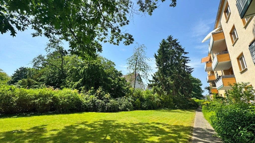 Prodej bytu 4+1 94 m², Niederdonker Straße 39, Düsseldorf, Severní Porýní-Vestfálsko Prodej bytu 4+1 94 m², Niederdonker Straße 39, Düsseldorf, Severní Porýní-Vestfálsko