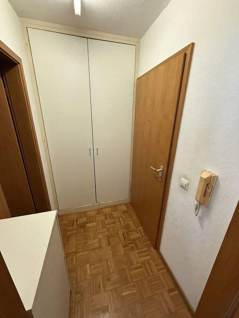 Pronájem bytu 1+1 36 m², Winterstraße 3, Karlsruhe, Bádensko-Württembersko Pronájem bytu 1+1 36 m², Winterstraße 3, Karlsruhe, Bádensko-Württembersko
