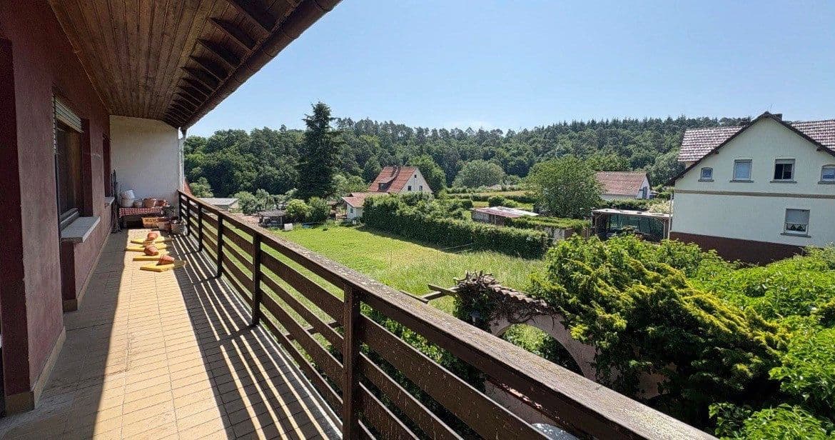 Prodej domu 198 m², pozemek 1.240 m², Aseler Straße 5, Vöhl, Hessen Prodej domu 198 m², pozemek 1.240 m², Aseler Straße 5, Vöhl, Hessen