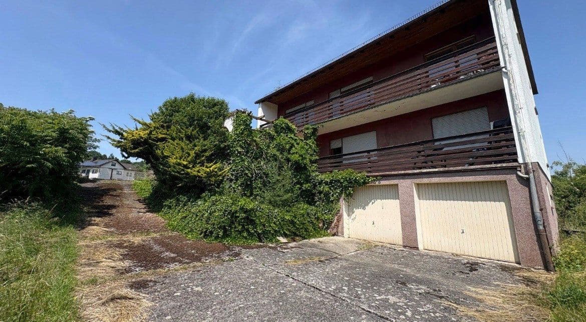 Prodej domu 198 m², pozemek 1.240 m², Aseler Straße 5, Vöhl, Hessen Prodej domu 198 m², pozemek 1.240 m², Aseler Straße 5, Vöhl, Hessen