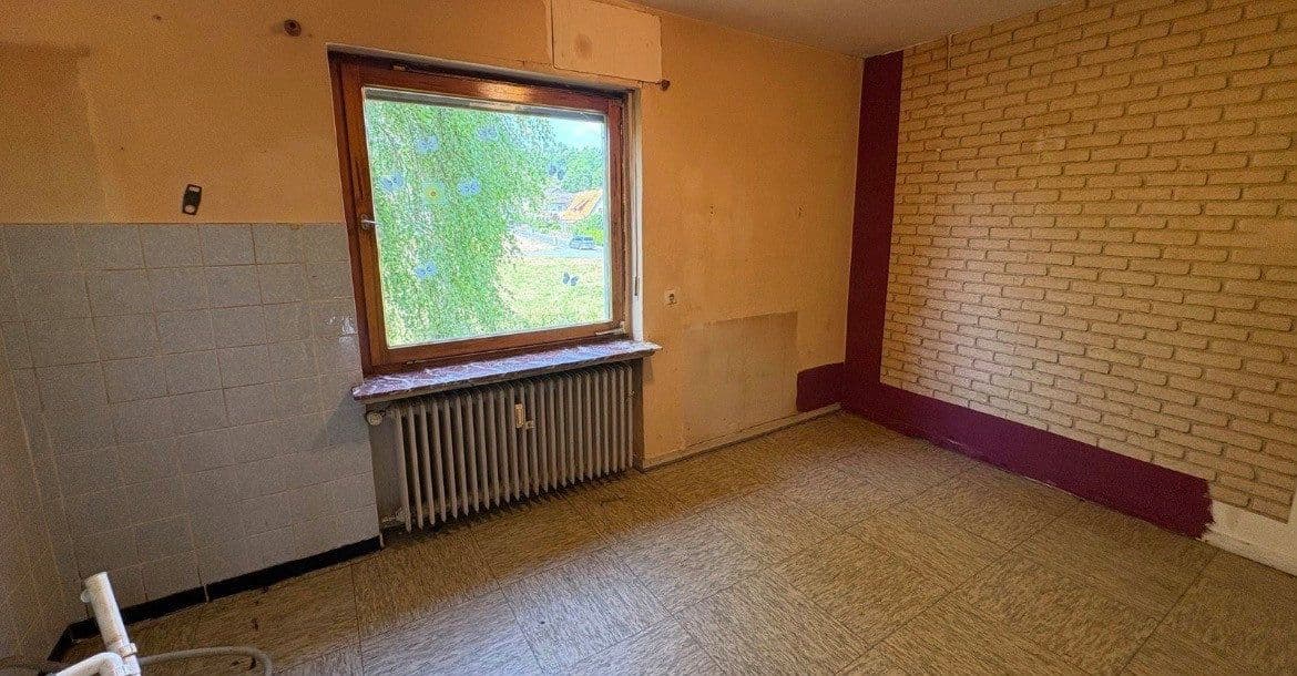Prodej domu 198 m², pozemek 1.240 m², Aseler Straße 5, Vöhl, Hessen Prodej domu 198 m², pozemek 1.240 m², Aseler Straße 5, Vöhl, Hessen