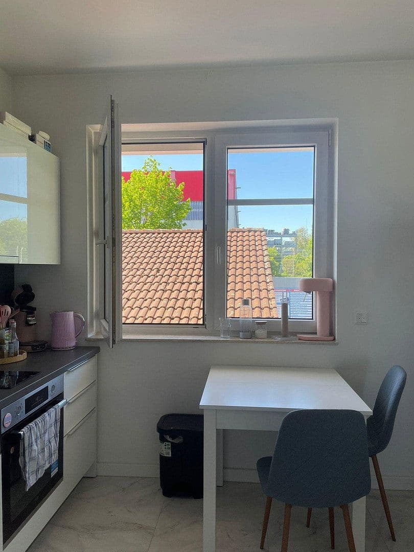 Pronájem bytu 1+1 24 m², Schiffenberger Weg 72, Gießen, Hessen Pronájem bytu 1+1 24 m², Schiffenberger Weg 72, Gießen, Hessen
