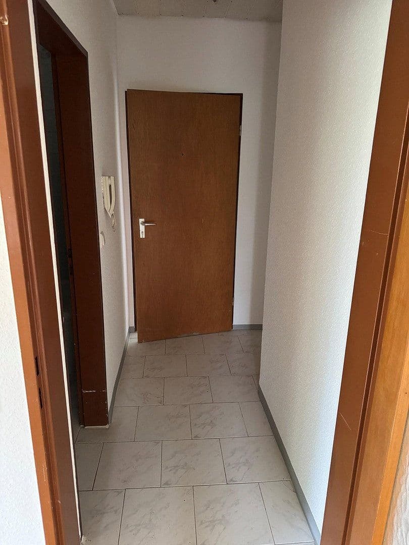 Pronájem bytu 1+1 44 m², Flürlenstrasse 19, Weinsberg, Bádensko-Württembersko Pronájem bytu 1+1 44 m², Flürlenstrasse 19, Weinsberg, Bádensko-Württembersko