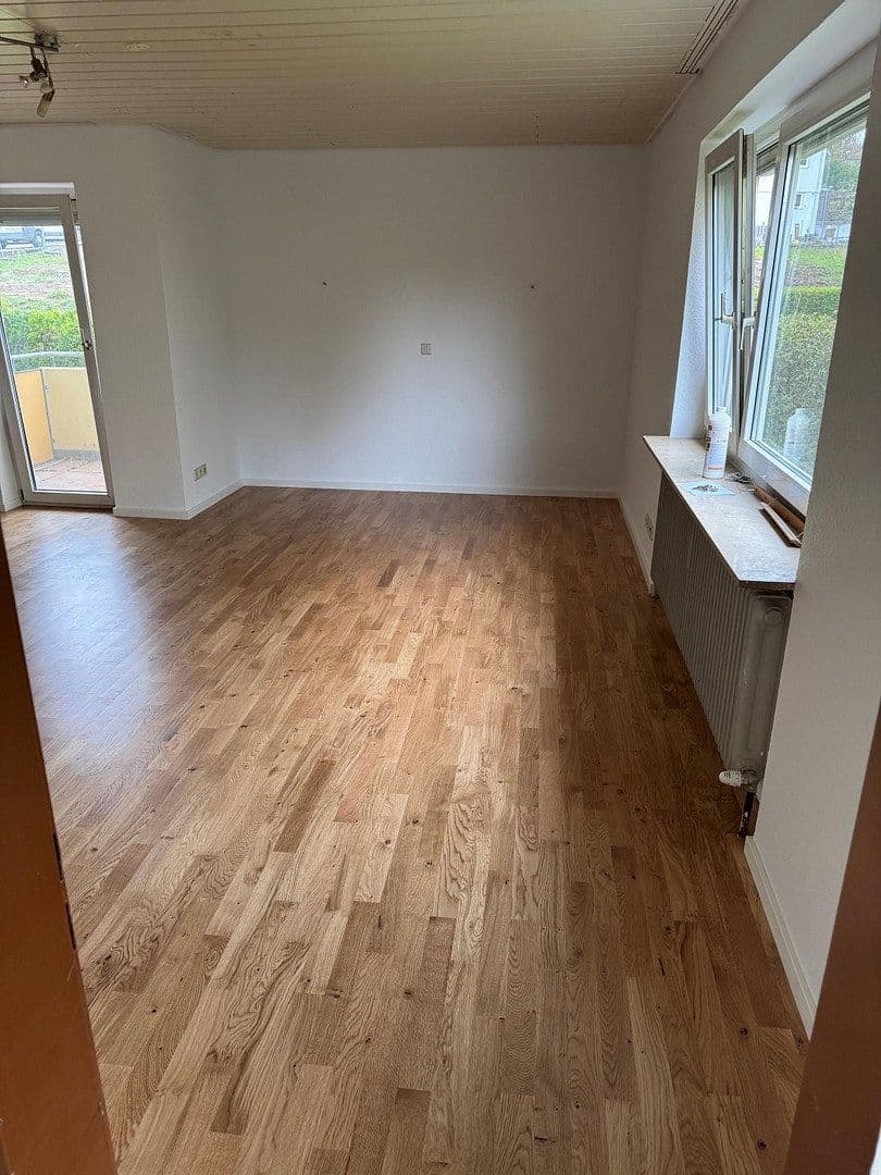 Pronájem bytu 1+1 44 m², Flürlenstrasse 19, Weinsberg, Bádensko-Württembersko Pronájem bytu 1+1 44 m², Flürlenstrasse 19, Weinsberg, Bádensko-Württembersko
