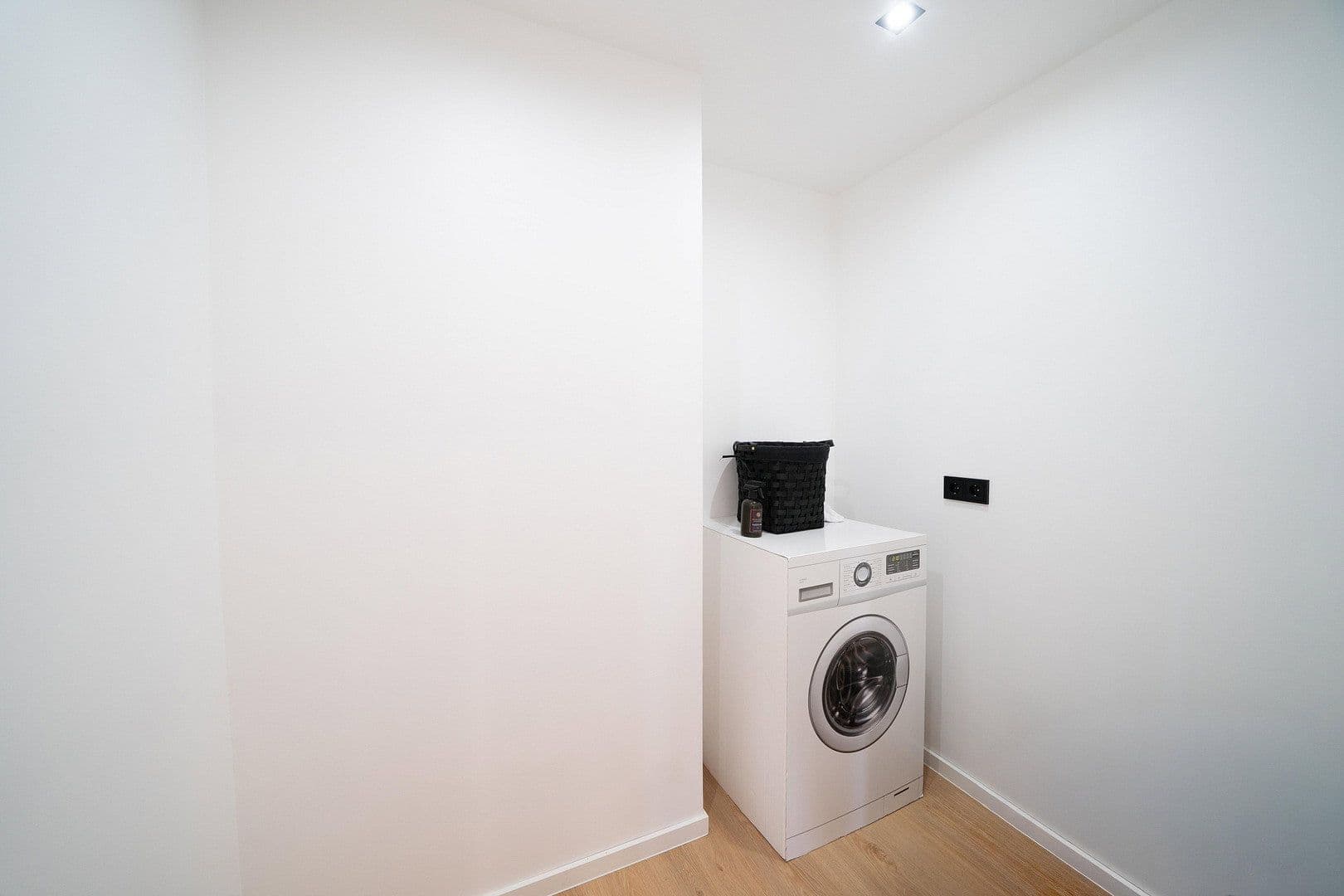 Prodej bytu 3+1 136 m², Am Kurpark 13, Lahnstein, Porýní-Falc Prodej bytu 3+1 136 m², Am Kurpark 13, Lahnstein, Porýní-Falc