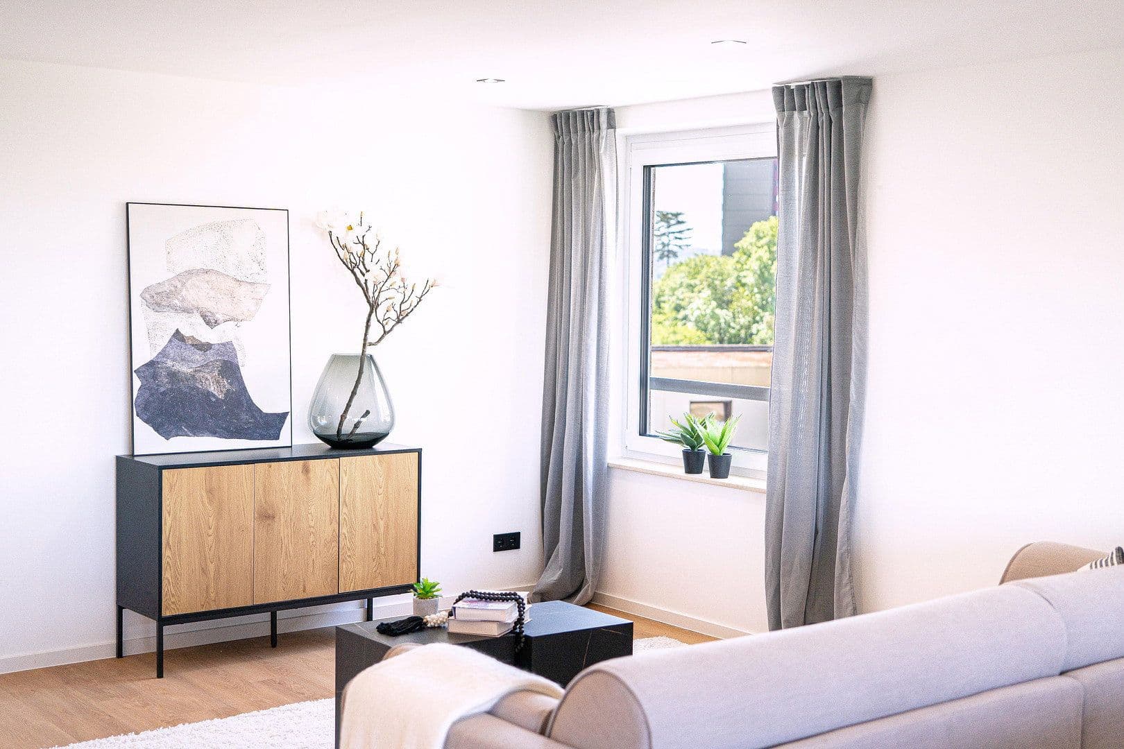 Prodej bytu 3+1 136 m², Am Kurpark 13, Lahnstein, Porýní-Falc Prodej bytu 3+1 136 m², Am Kurpark 13, Lahnstein, Porýní-Falc