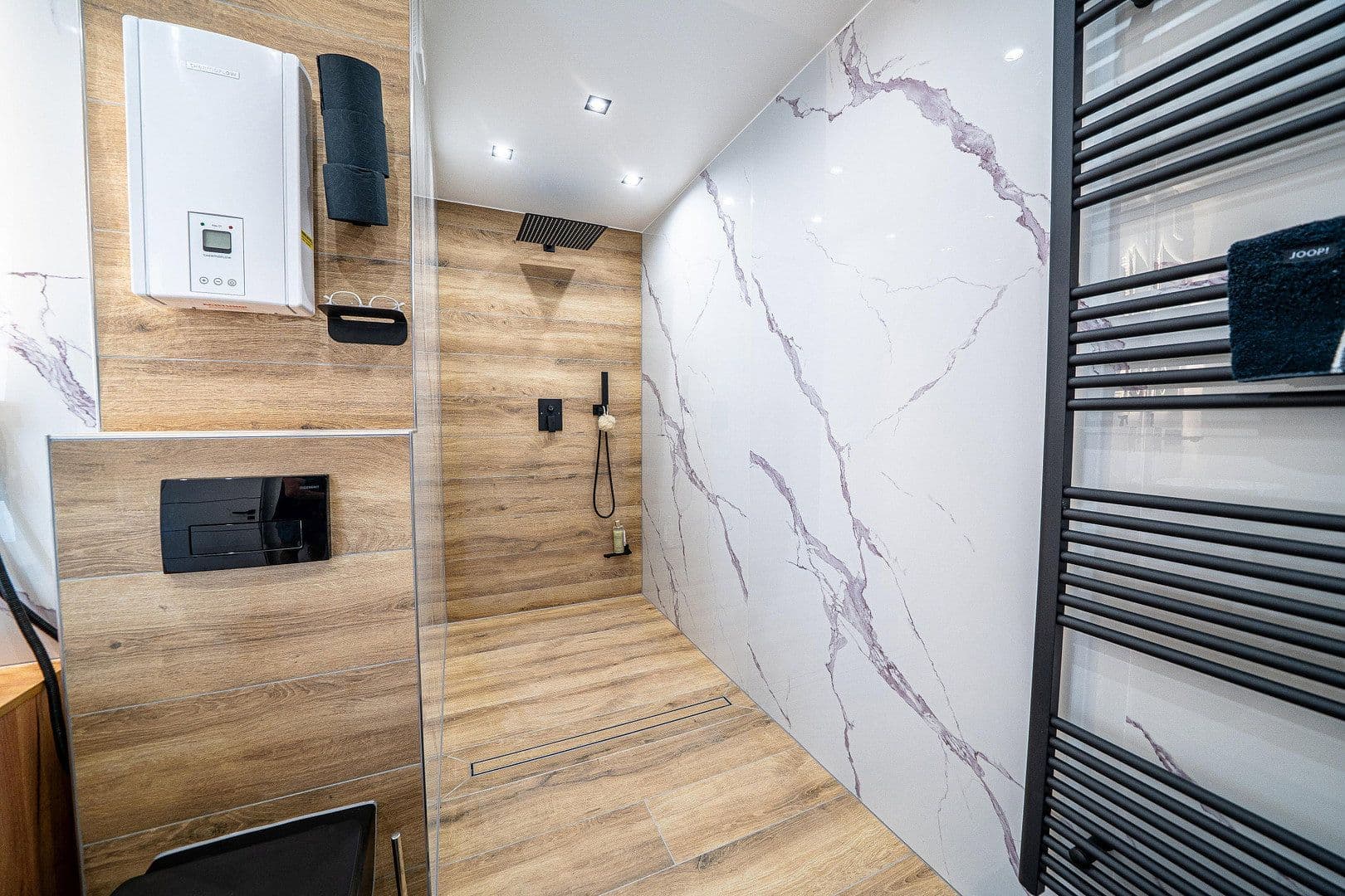 Prodej bytu 3+1 136 m², Am Kurpark 13, Lahnstein, Porýní-Falc Prodej bytu 3+1 136 m², Am Kurpark 13, Lahnstein, Porýní-Falc