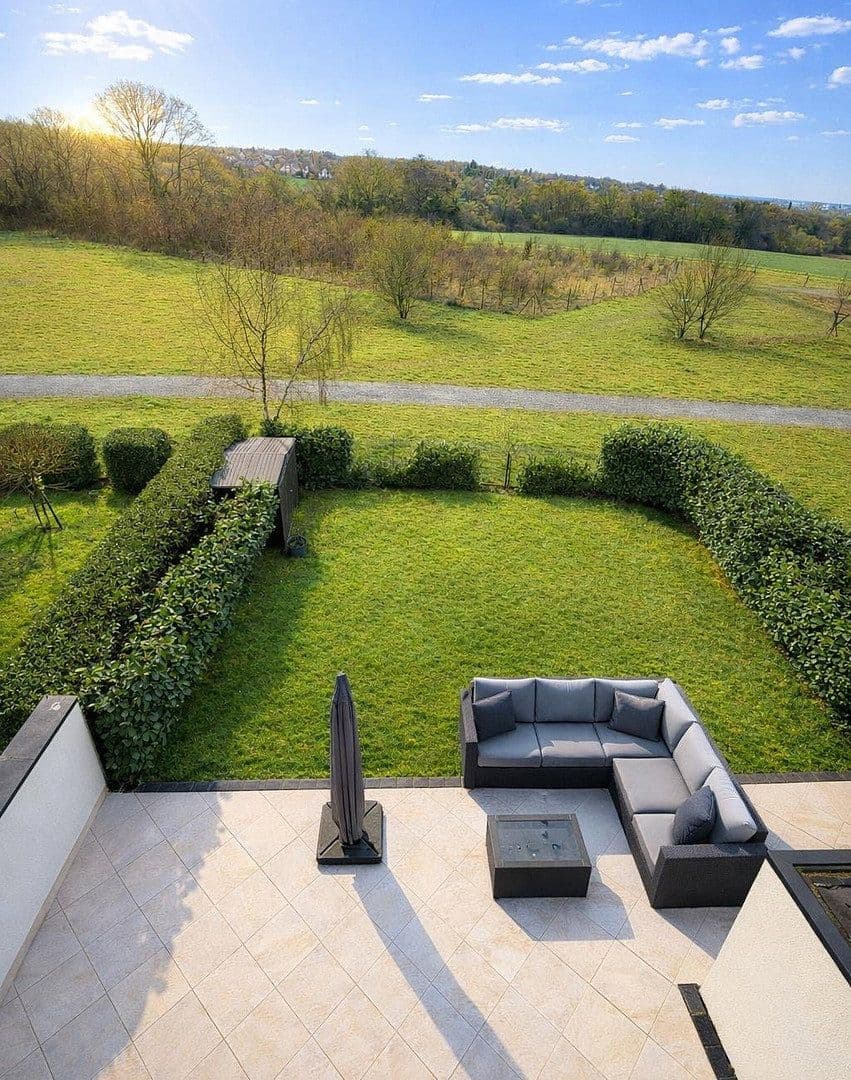 Prodej domu 202 m², pozemek 375 m², Bonn, Severní Porýní-Vestfálsko Prodej domu 202 m², pozemek 375 m², Bonn, Severní Porýní-Vestfálsko
