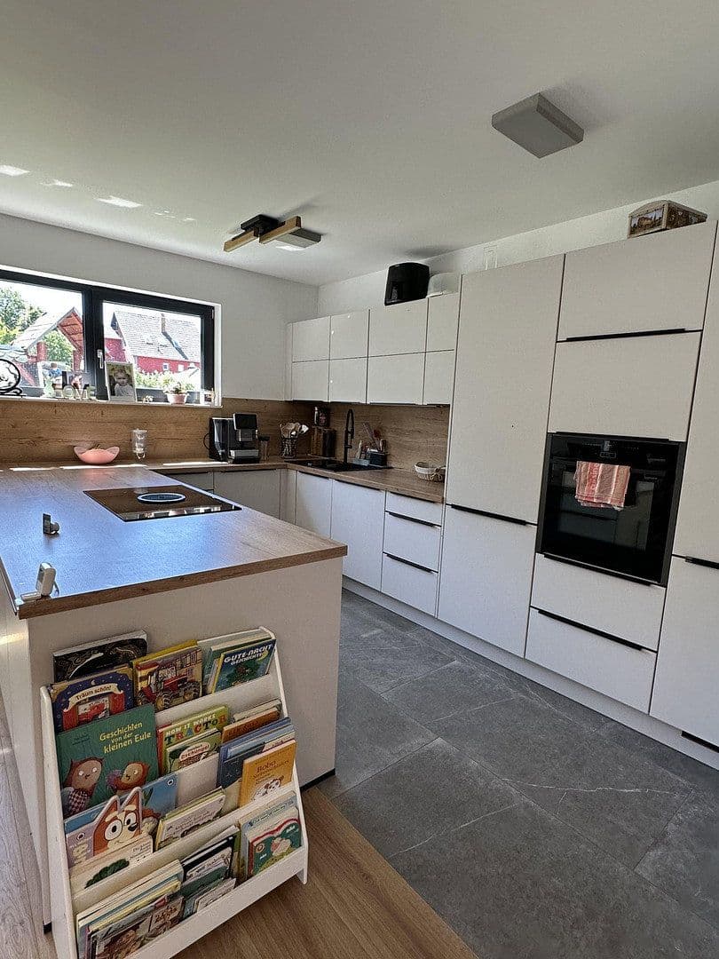 Pronájem domu 180 m², pozemek 500 m², Im Königsfeld 29, Sankt Katharinen, Porýní-Falc Pronájem domu 180 m², pozemek 500 m², Im Königsfeld 29, Sankt Katharinen, Porýní-Falc